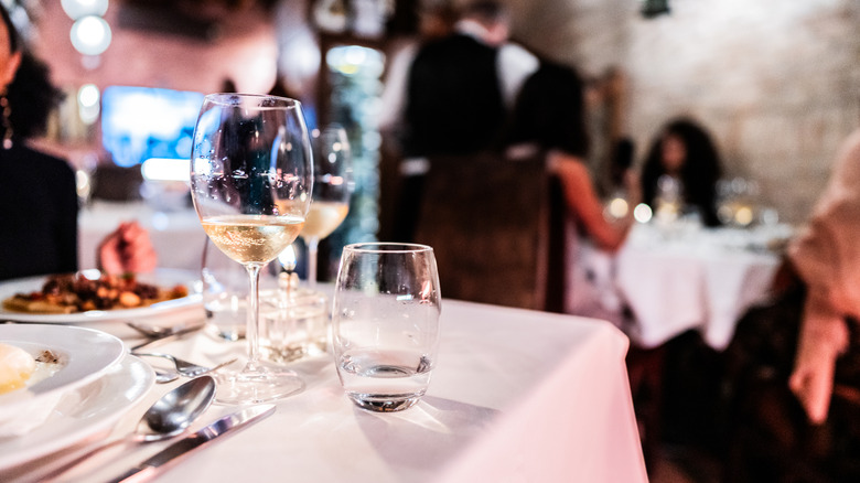 close up of glasses at a restaurant