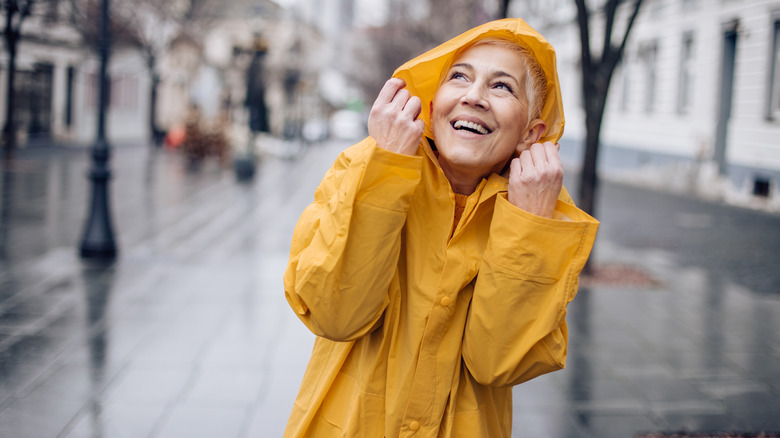 Traveler sightseeing in the rain