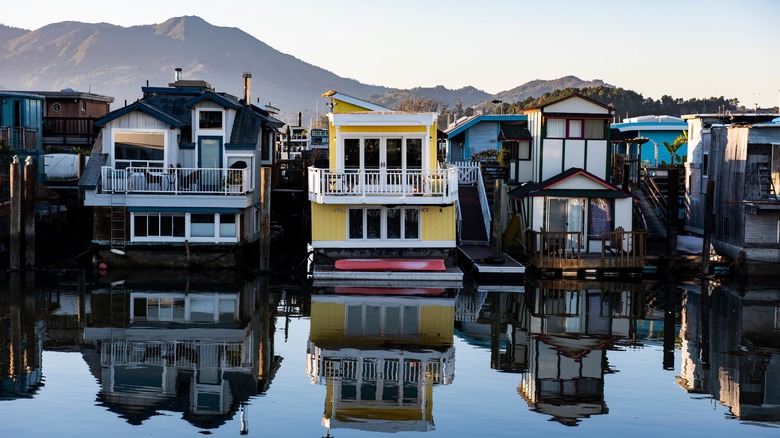 Colorful wooden house boats in Sausalito