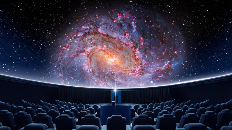 Planetarium theater