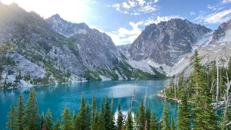 The Enchantments mountain and lake 