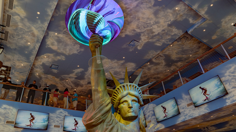 Margaritaville Statue of Liberty