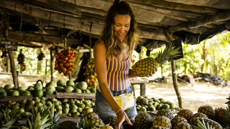 Traveler at fruit market