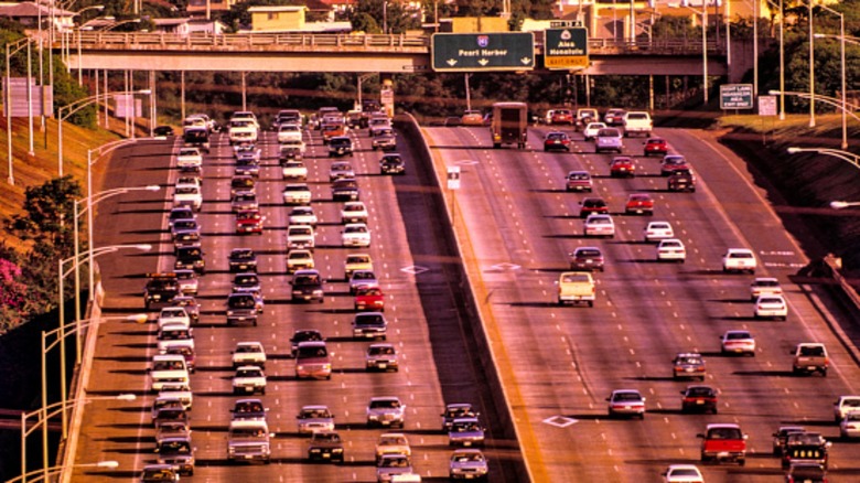 Traffic on a highway in Hawaii