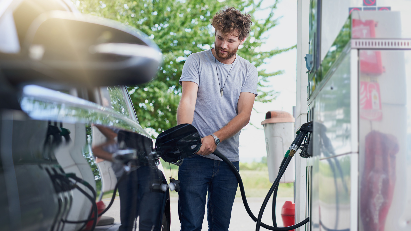 how to fill your car with gas in road to grammys