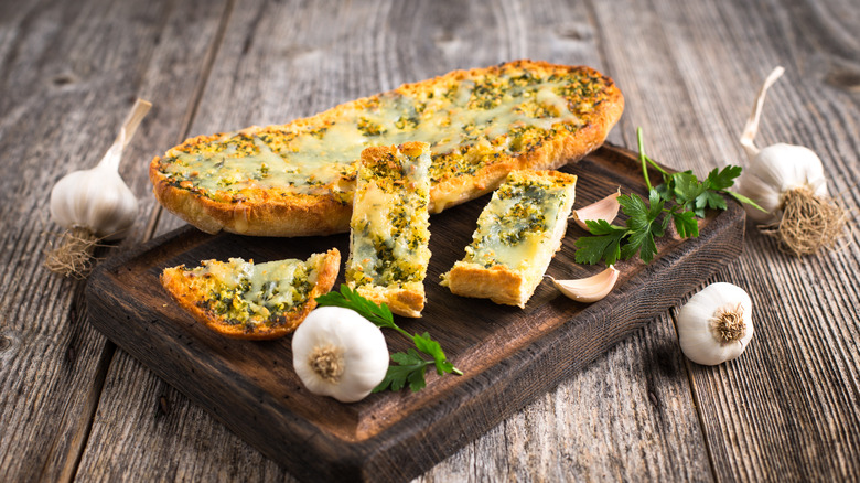 Garlic bread