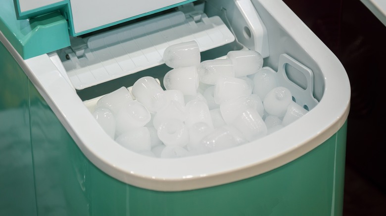 Cooler with ice