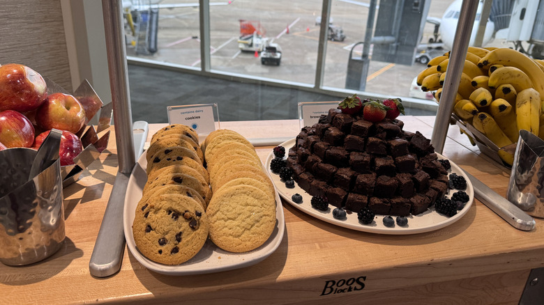 food buffet at an airport lounge