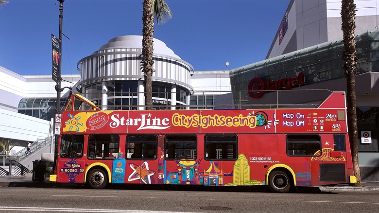 Double decker tour bus on Hollywood Boulevard